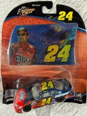 Vintage Winner's Circle Jeff Gordon 1/64 Die Cast Stock Car